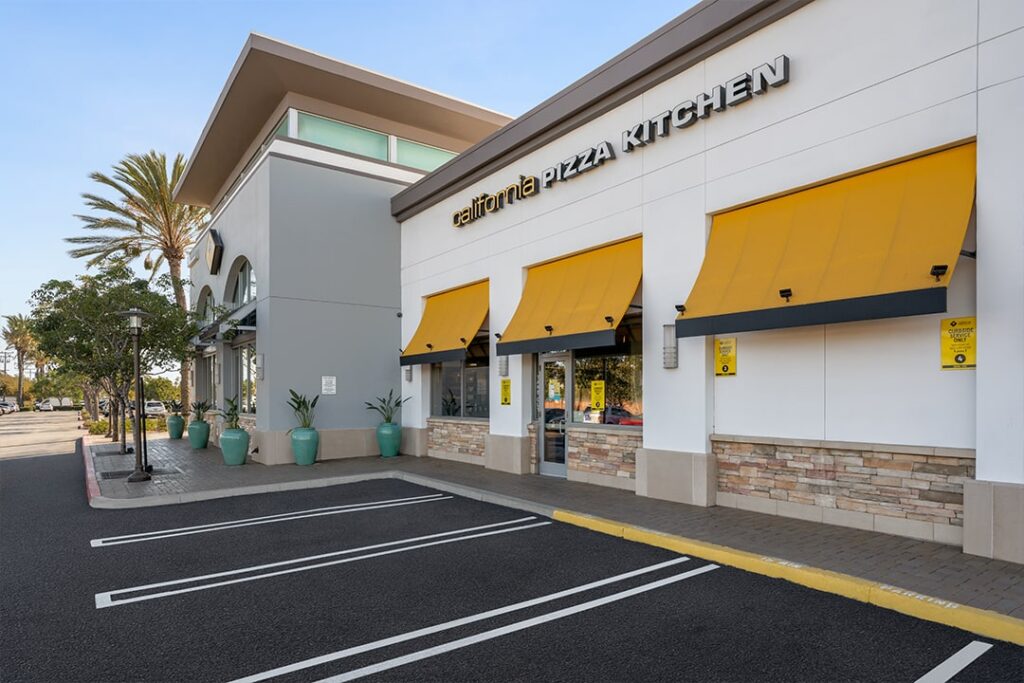 The-Shops-at-Rossmoor-16-min